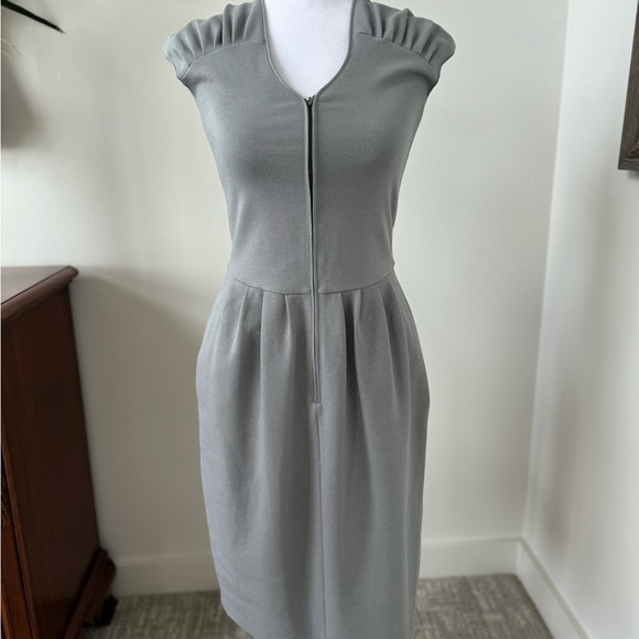 Emporio Armani Gray Cap Sleeve V-Neck Dress IT 38 US 2 Small pleated stretch new - Picture 4 of 16